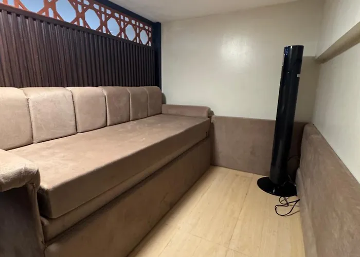 アパートホテル Comin'joy Condotel At One Palm Tree マニラ市